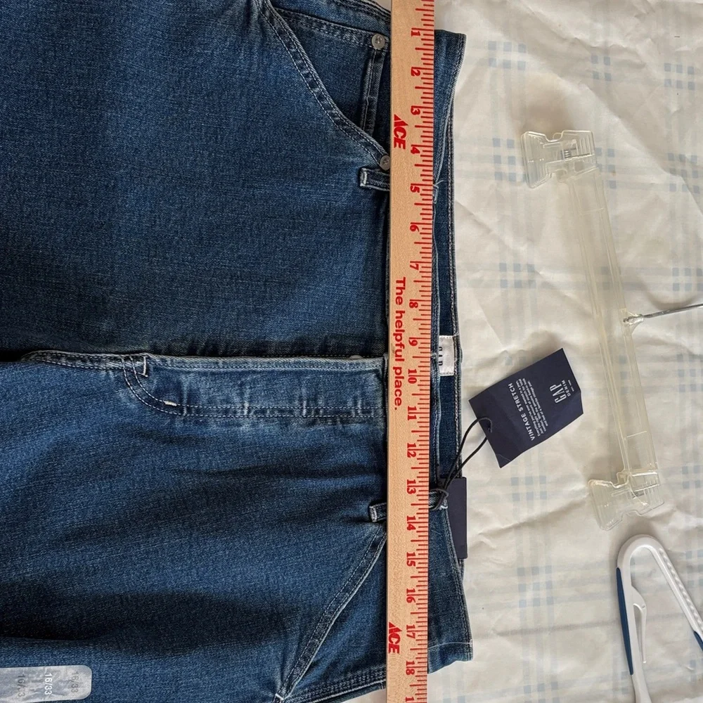 Gap women’s Relaxed Fit‎ Jeans in Deep Blue
